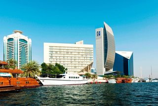 هتل شرایتون کریک تاورز دبی