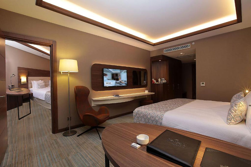 Bricks Hotel Istanbul - Family Suite with Free Airport Transfer