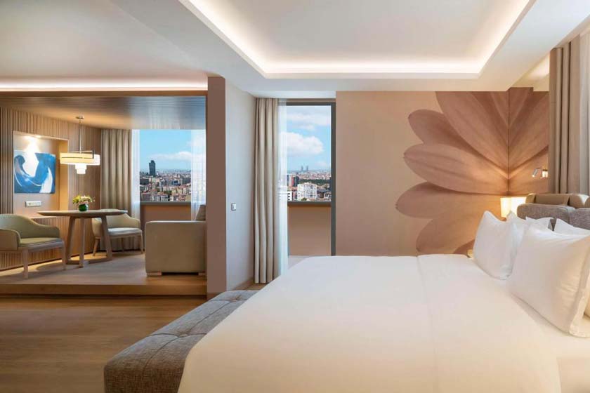 Movenpick Hotel Istanbul Bosphorus - Junior Suite Room City View One King Bed