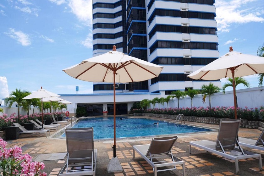 Royal Phuket City Hotel - Pool