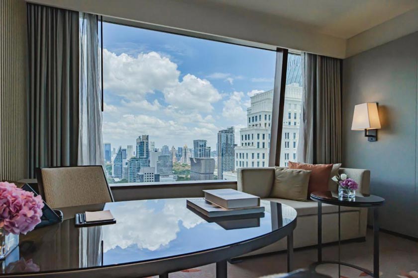 The Okura Prestige Bangkok - Deluxe Corner King room