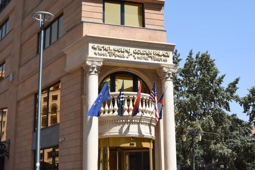 Golden Palace Hotel Yerevan - Facade