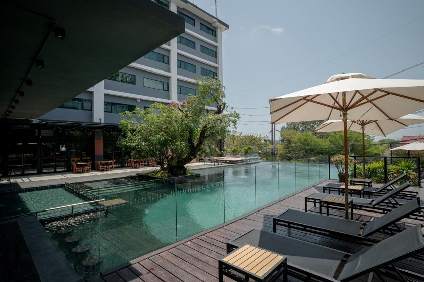 DARA Hotel SHA Plus Phuket - Pool