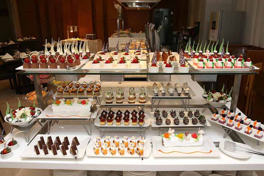 Hues Boutique Hotel Dubai - Food