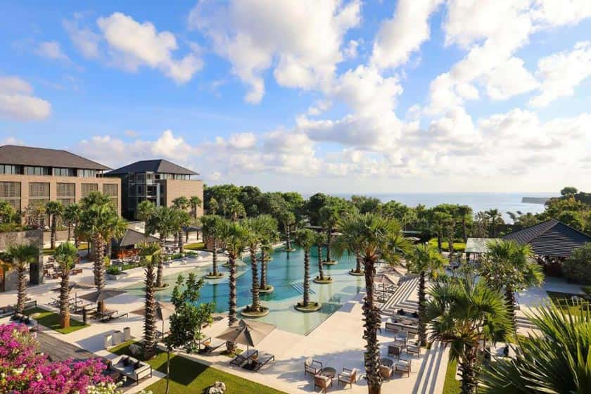 Radisson Blu Bali Uluwatu - Facade