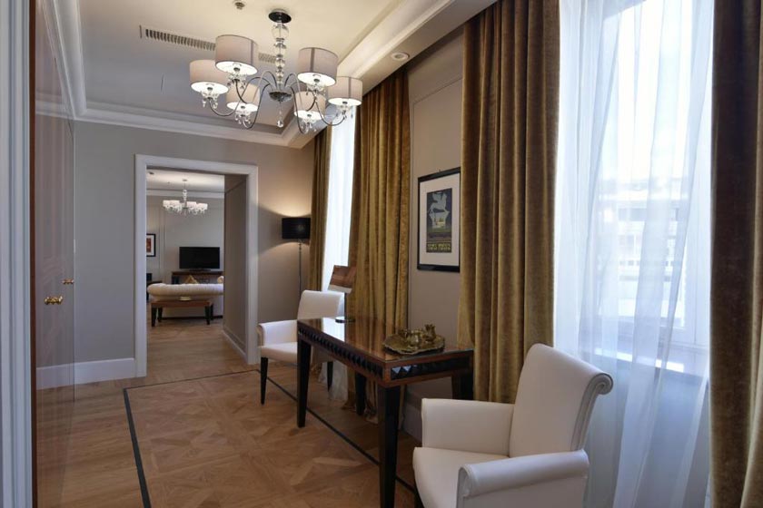 Grand Hotel Yerevan - Presidential Suite