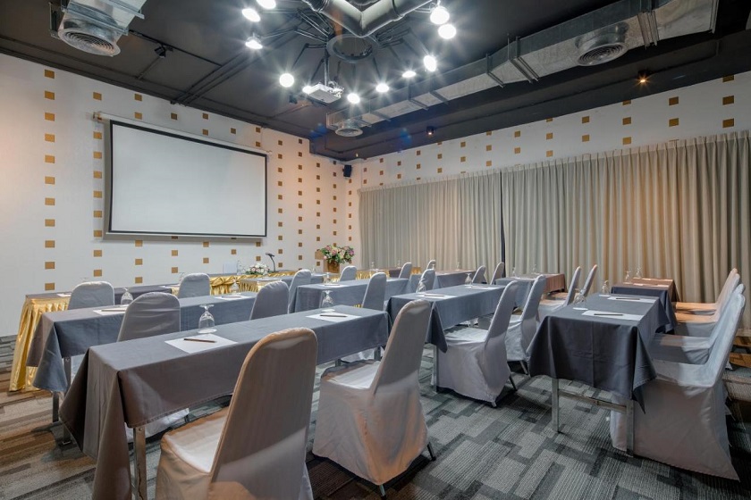 DARA Hotel SHA Plus Phuket - Conference Room