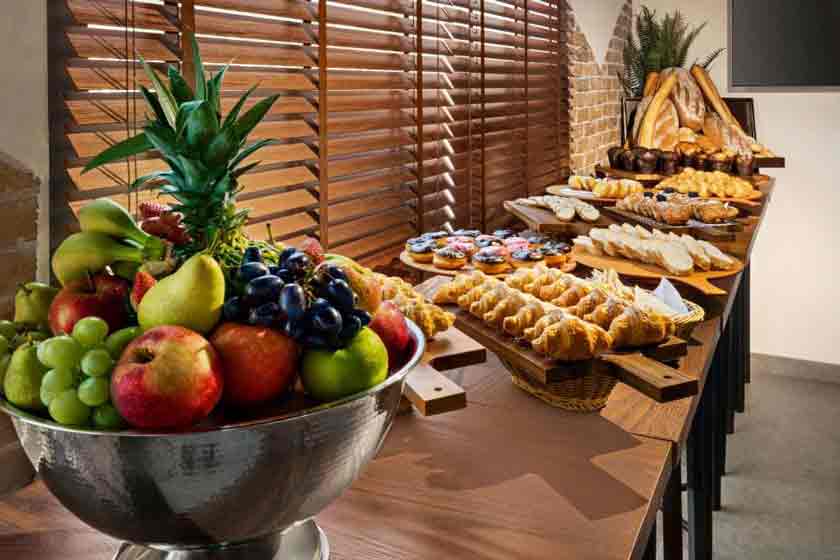 Wyndham Residences The Palm - breakfast