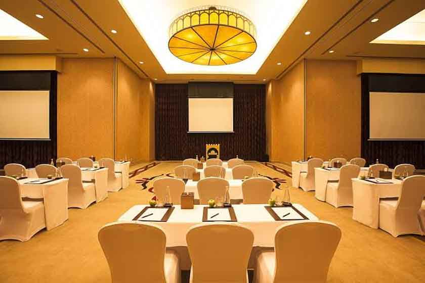 Oaks Ibn Battuta Gate Dubai - conference room