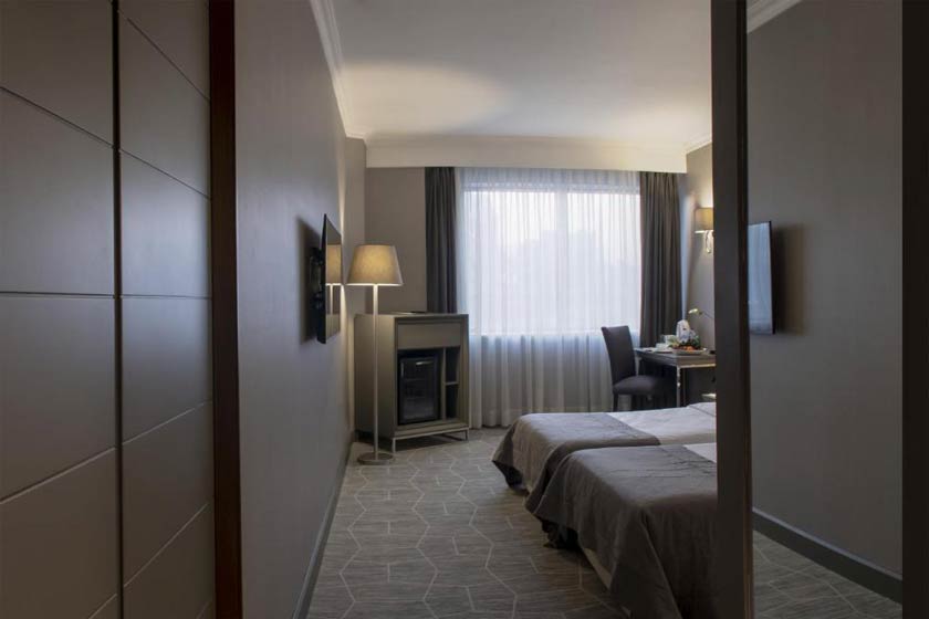 Taksim Square Hotel - Economy Room with Atrium View