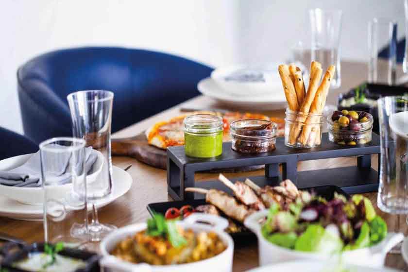 Voco Dubai an IHG Hotel - food and drink