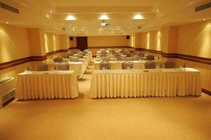 Bilek Istanbul Hotel - conference hall