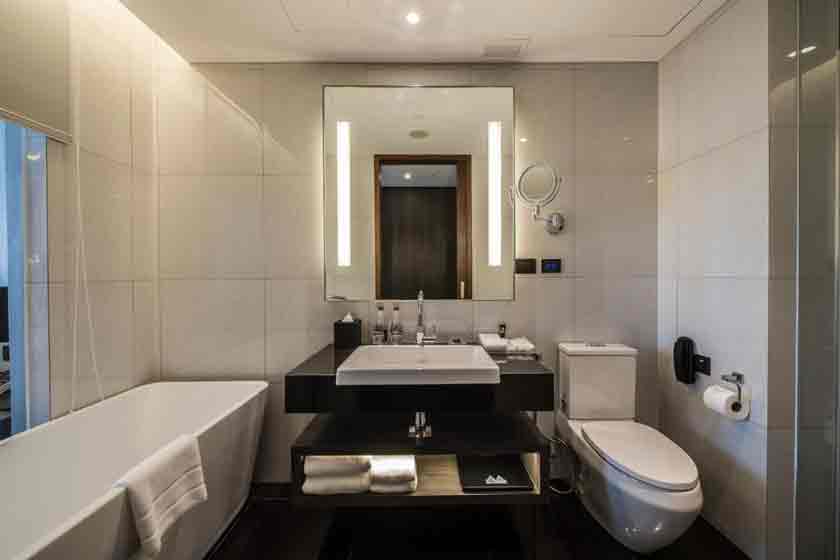 Amara Bangkok Hotel - Club Double or Twin Room