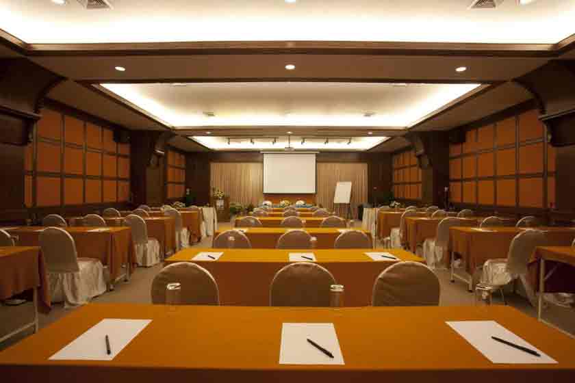 Rawai Palm Beach Resort SHA Extra Plus Phuket - conference hall