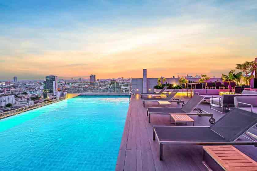 Amara Bangkok Hotel - pool