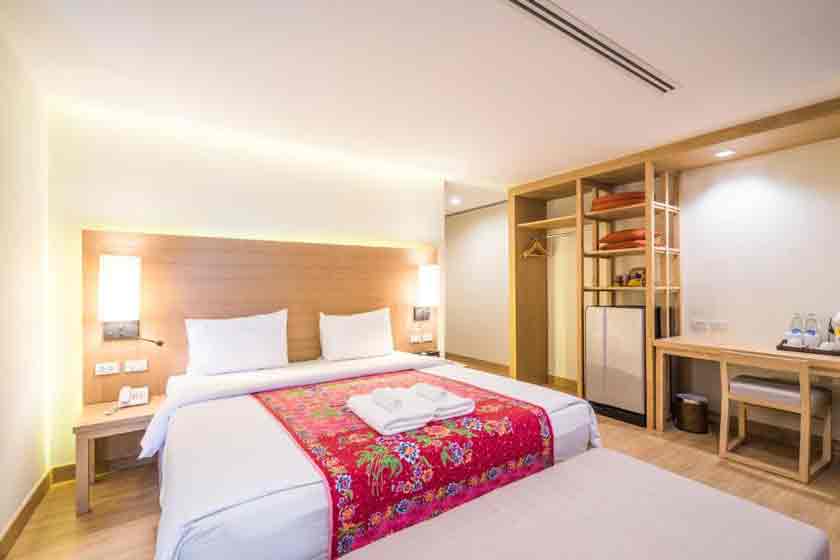 Baan Suwantawe Phuket - Deluxe Double Room with Balcony