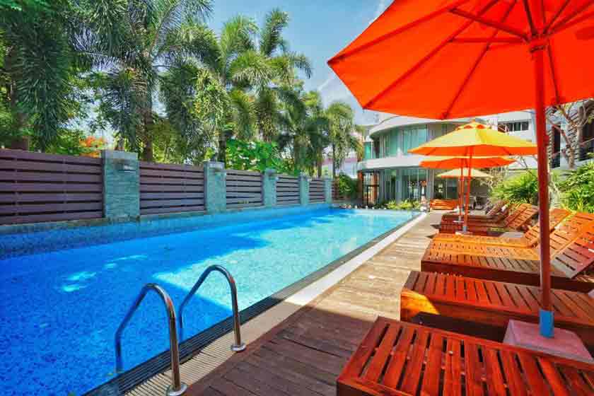 Baan Suwantawe Phuket - pool