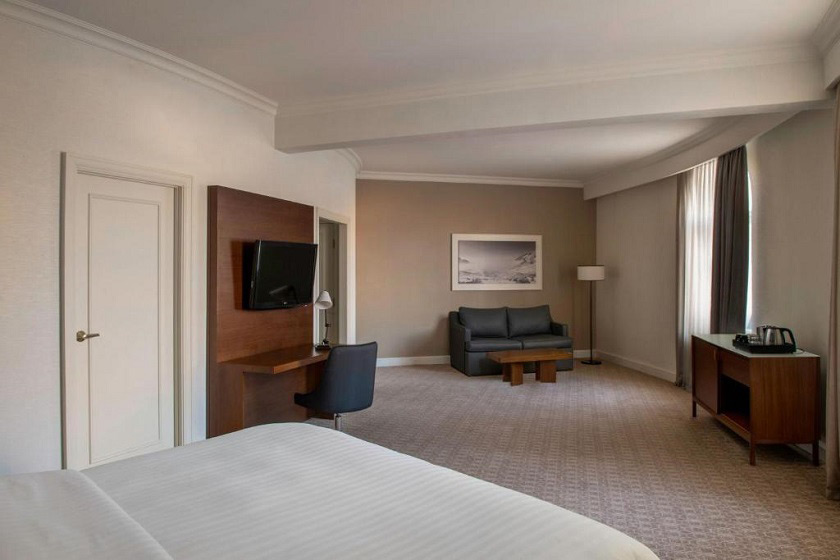 Armenia Marriott Hotel Yerevan - Executive Deluxe, Executive lounge access, Guest room, 1 King