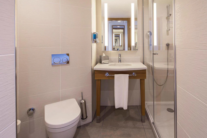 Hampton by Hilton Istanbul Kurtkoy Istanbul - Twin Room with Balcony - Non-Smoking