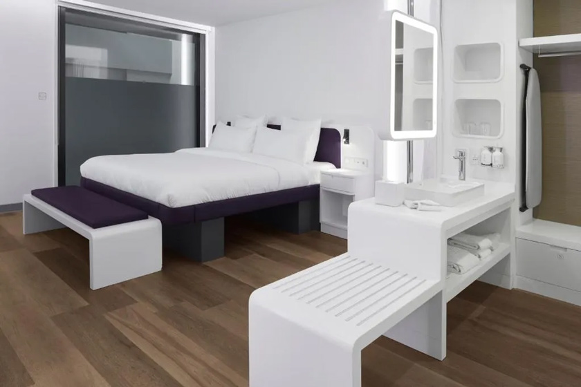 Yotel Istanbul Airport City Entrance Istanbul - First Class Junior Suite