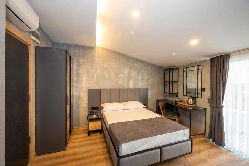 Continental Airport Hotel Istanbul - Deluxe Double or Twin Room