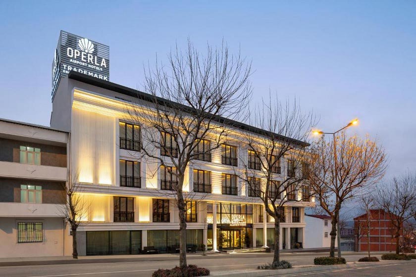 Operla Airport Hotels Trademark Collection by Wyndham istanbul - facade