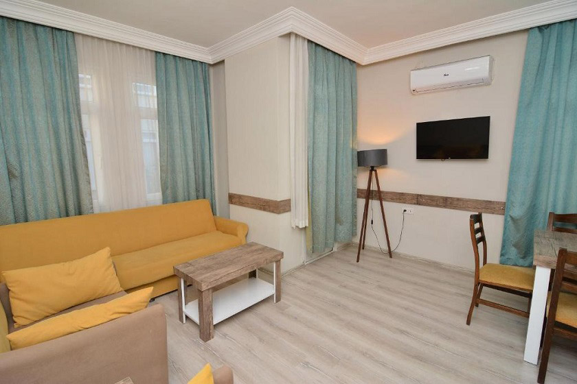 Cleopatra King Apart Antalya - Deluxe Apartment with Balcony