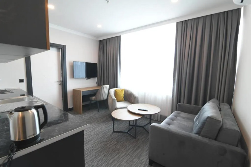Home Plus Hotel Istanbul - Deluxe King RoomHome Plus Hotel Istanbul - Deluxe King RoomHome Plus Hotel Istanbul - Deluxe King RoomHome Plus Hotel Istanbul - Deluxe King Room