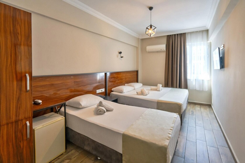 Marka Hotel Antalya - Luxury Triple Room