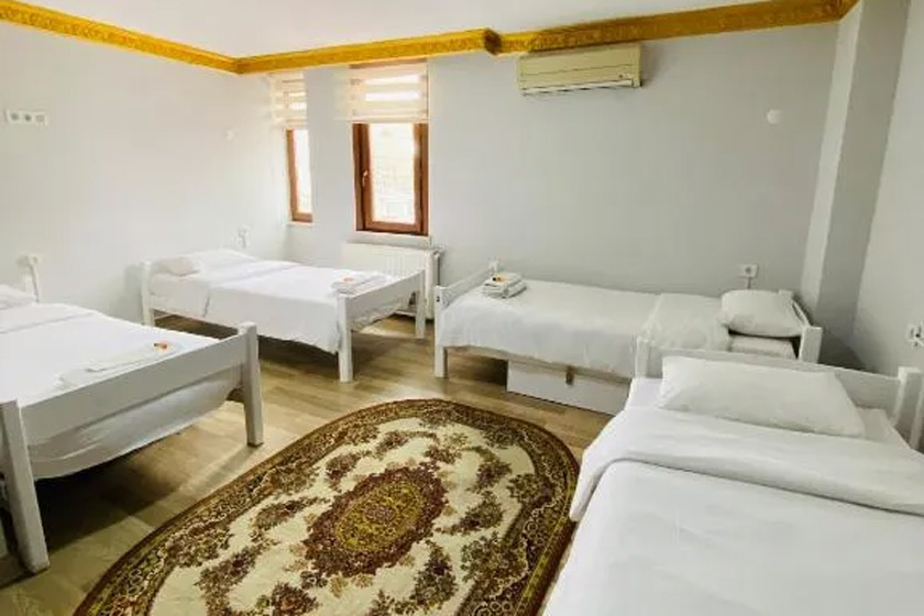 Stylish Hotel Old City Istanbul - 4-Bed Female Dormitory Room