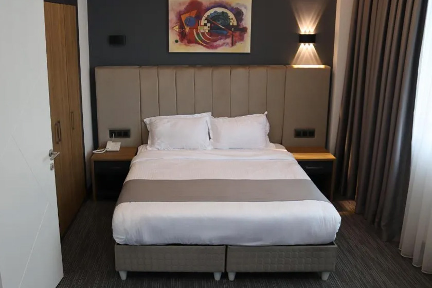 Home Plus Hotel Istanbul - Deluxe King Room