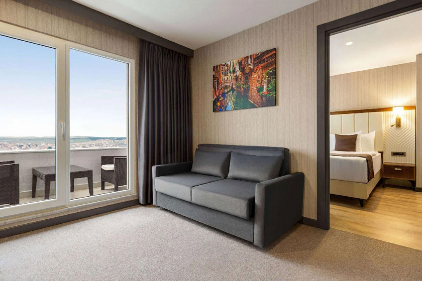 Operla Airport Hotels Trademark Collection by Wyndham istanbul - Junior Suite Room