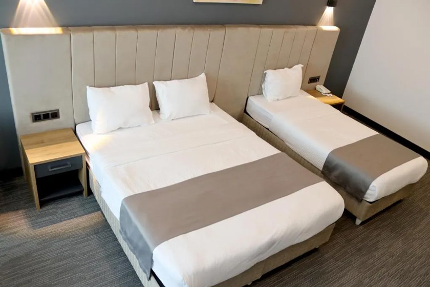 Home Plus Hotel Istanbul - Deluxe Triple Room