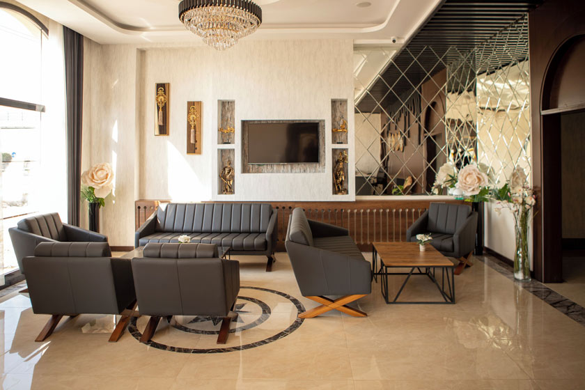 Hotel Eden's Van - lobby