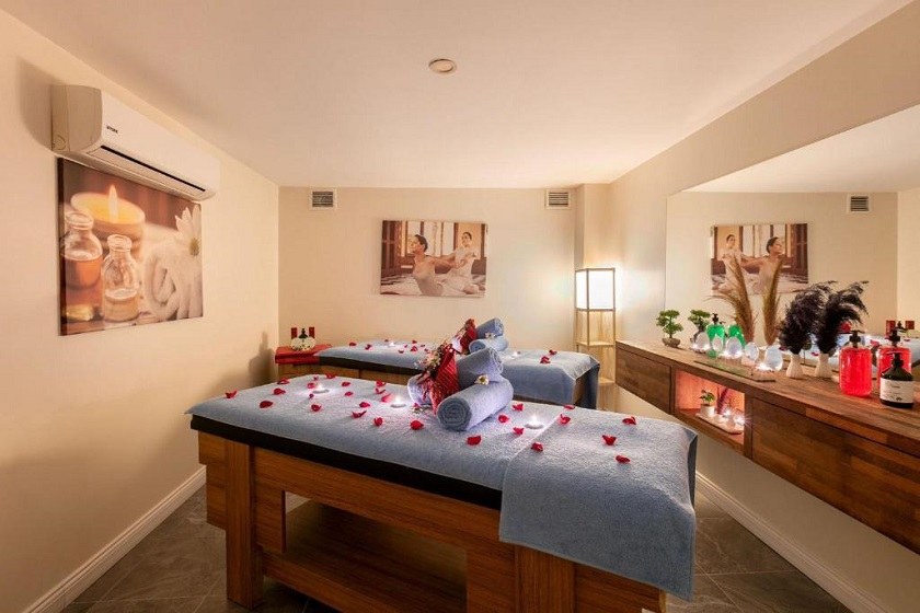 Azuu Boutique Hotel Antalya - Massage