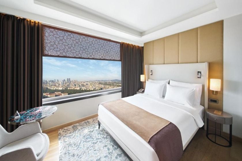 The Marmara Taksim Istanbul - Club Corner Bosphorus View with Lounge Access