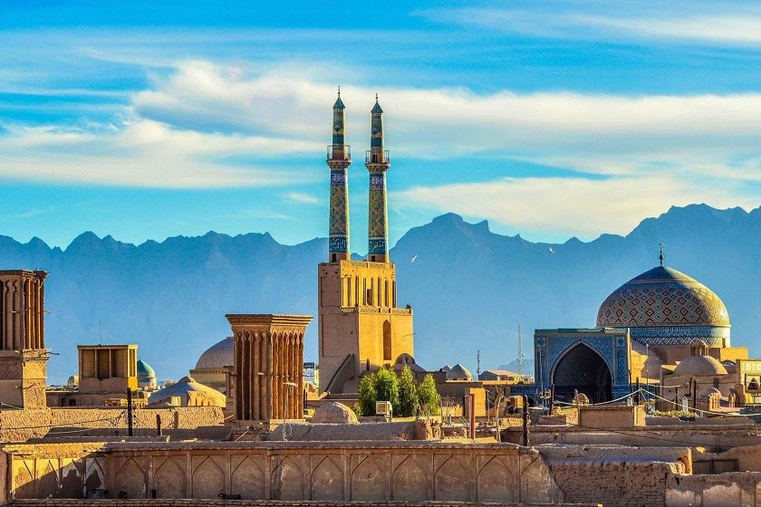 مسجد جامع یزد. منبع عکس: وبسایت Pinorest.Com. عکاس: نامشخص