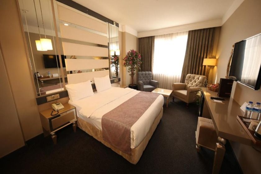 Reform Otel Van - Deluxe Double or Twin Room