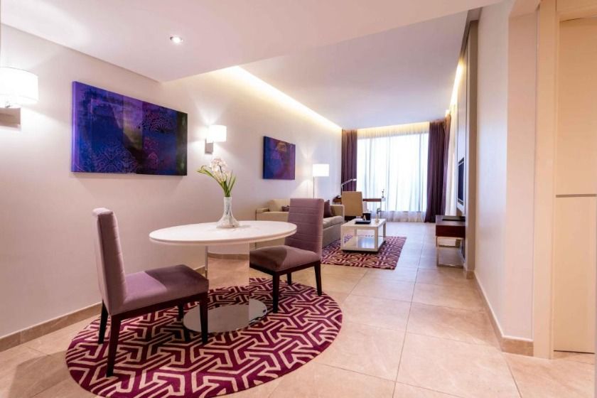 Mercure Hotel Apartments Dubai Barsha Heights Dubai - One-Bedroom Suite City View