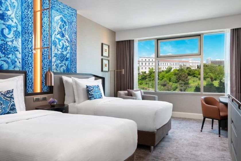 The Ritz-Carlton, Istanbul at the Bosphorus Istanbul - Club Twin Room with Park View and Lounge Access