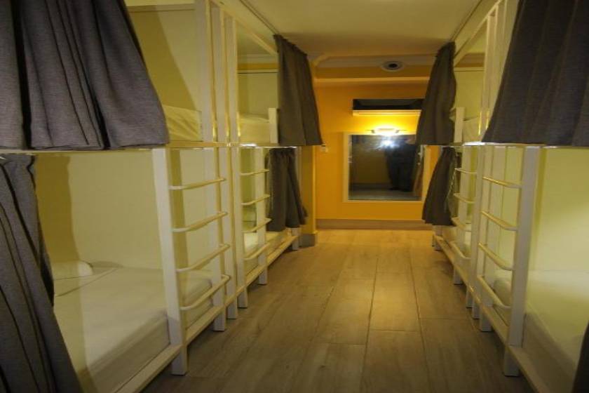 Hostel Jeal - Bunk Bed in Male Dormitory Room