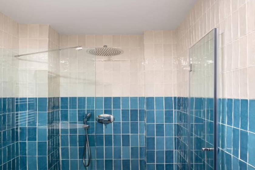 Mariinsky Boutique Hotel - Apartment with View and Balcony