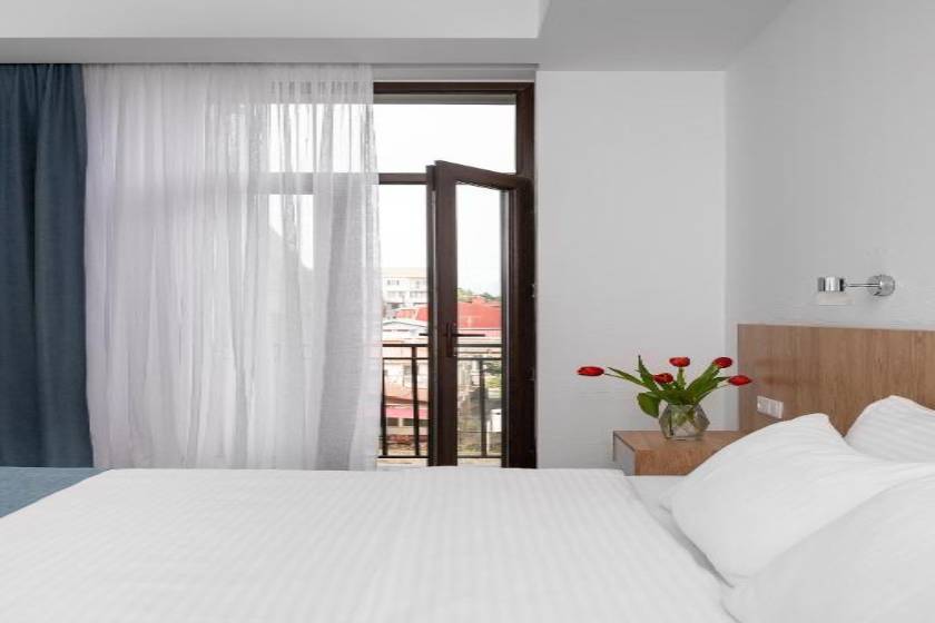 Mariinsky Boutique Hotel - Family Suite with Balcony