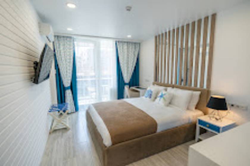 Seagull Beachfront Boutique Hotel - Family Studio