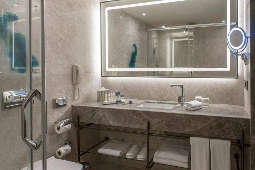 DoubleTree by Hilton Hotel Istanbul Sirkeci Istanbul - Queen Room