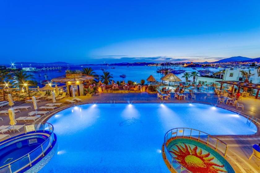 DIAMOND OF BODRUM - pool