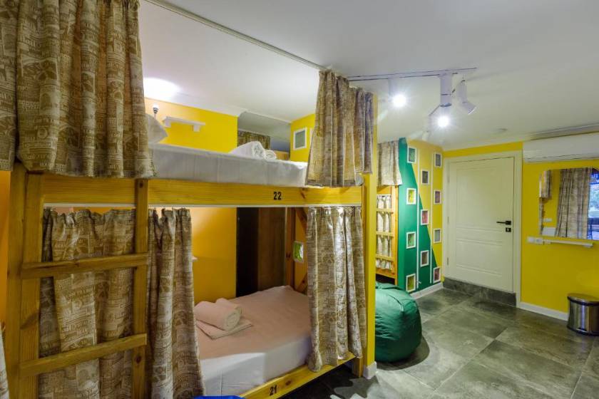 Batumi Surf Hostel - Bed in 10-Bed Mixed Dormitory Room