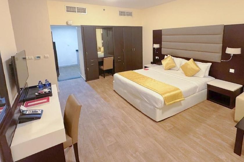 Emirates Grand Hotel Dubai - Deluxe King Room