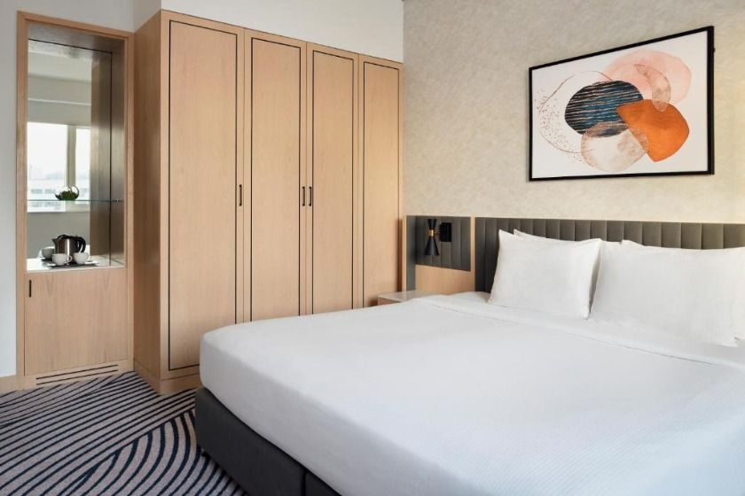 Crowne Plaza Dubai Jumeirah, an IHG Hotel Dubai - Standard King Room - Accessible