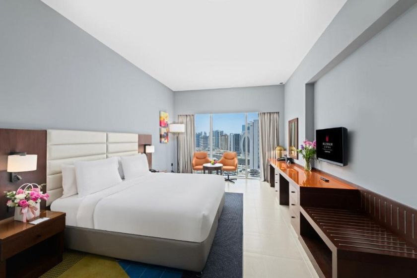 Millennium Central Downtown Dubai - Business Class Room with King Bed